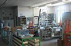 <br><br>Questo  il magazzino in cui vengono disposti e sempre riforniti i materiali industriali.